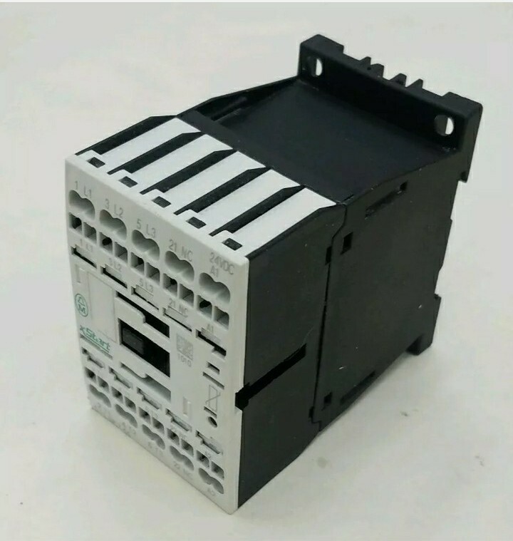 Moeller DIL MC7 contactor 24VDC