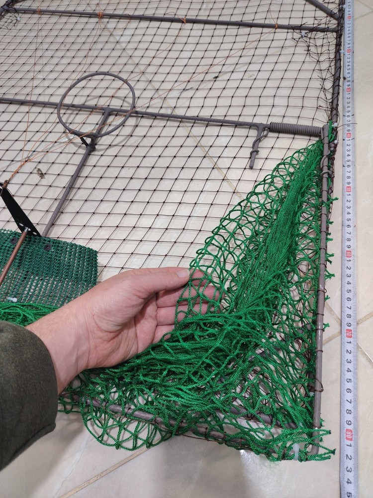 Humane Birdwatching Tool - Large Steel Cage Net for Nature Study & Safe Catch