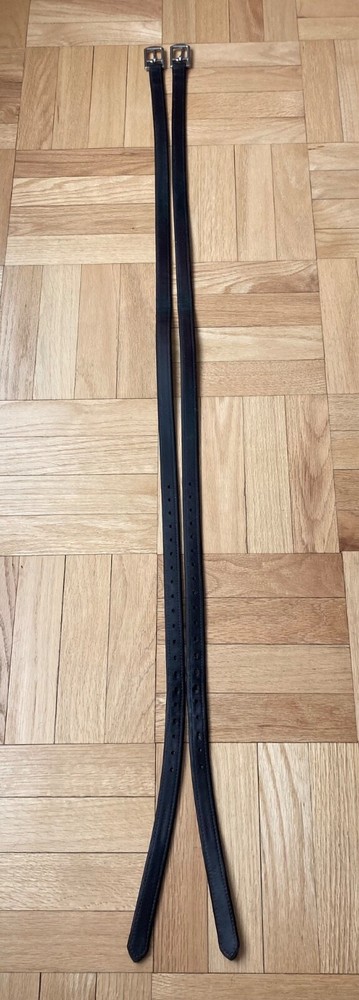 Super Comfy 17" Devoucoux Lab saddle with stirrup leathers