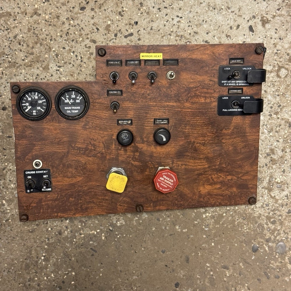 2000 Peterbilt 357 Gauge Switch Dash Panel 170250