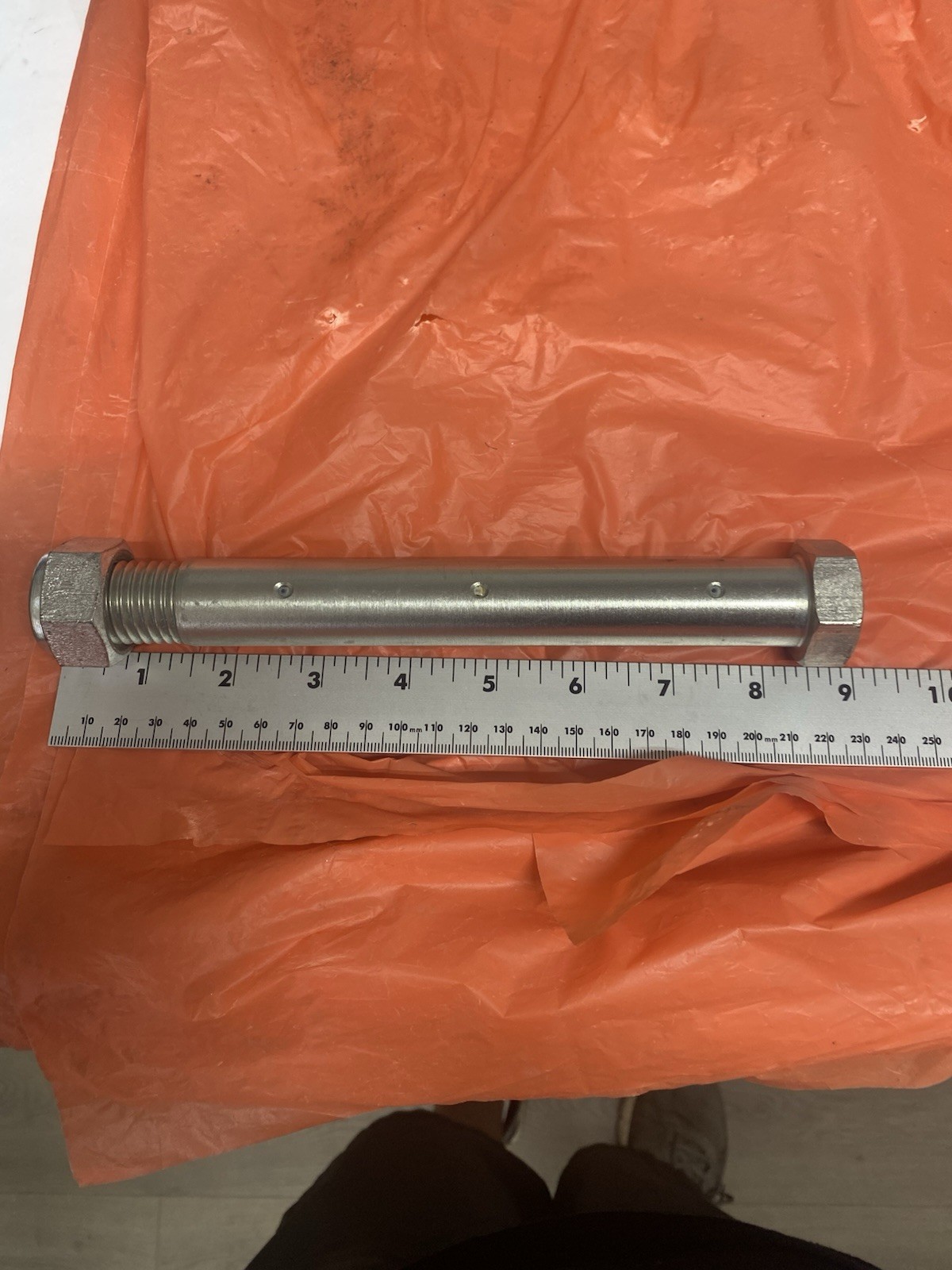 25 Mm Pins For One Ton China Excavator Greasable Bucket Thumb