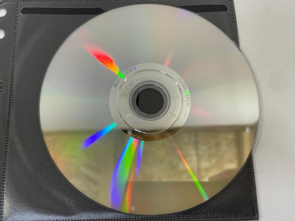 Microsoft SQL Server 2005 for DVD Installations Windows PC 6-Disc Set Software