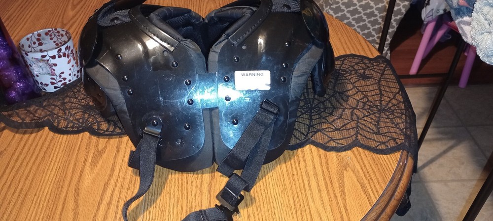 Champro Scorpion Shoulder Pads