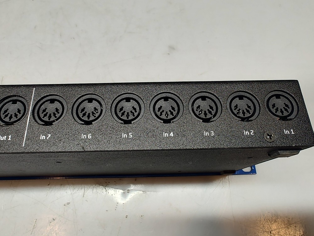 Emagic AMT8 8-Channel Rackmount USB MIDI Interface