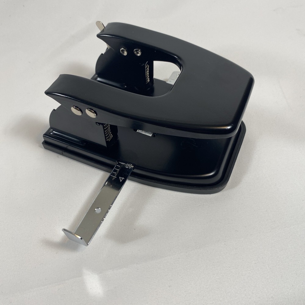 Sparco Black 2 hole punch with gauge guide