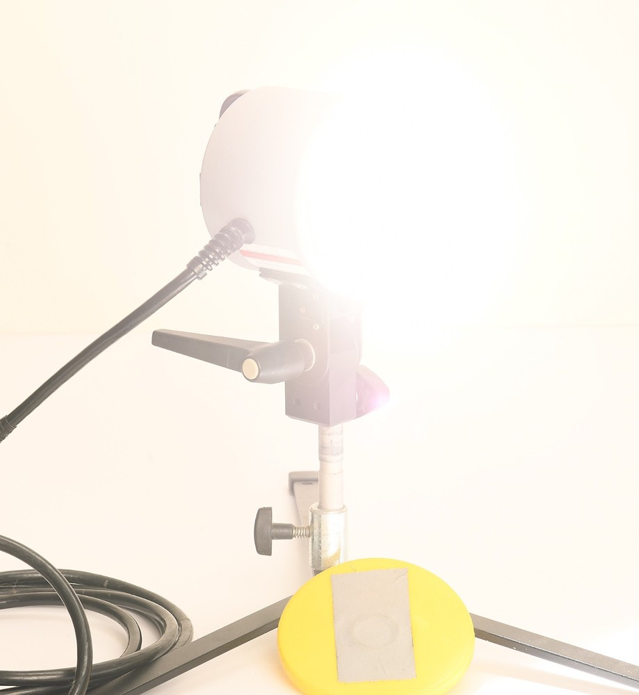 DYNALIGHT 2040 2000 Watt Strobe Head, 16 ' Cord. TESTED!! WORKING!!