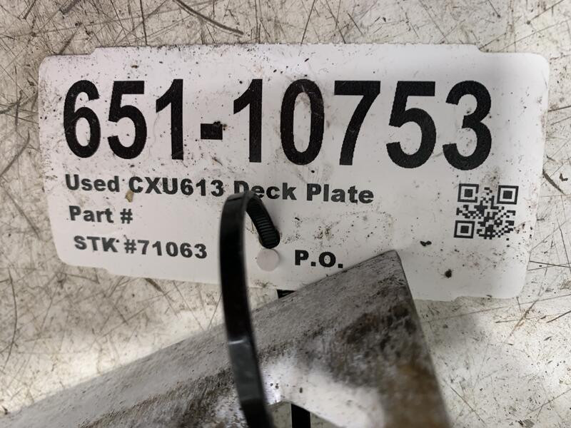 2013 Mack CXU613 Deck Plate (651-10753)