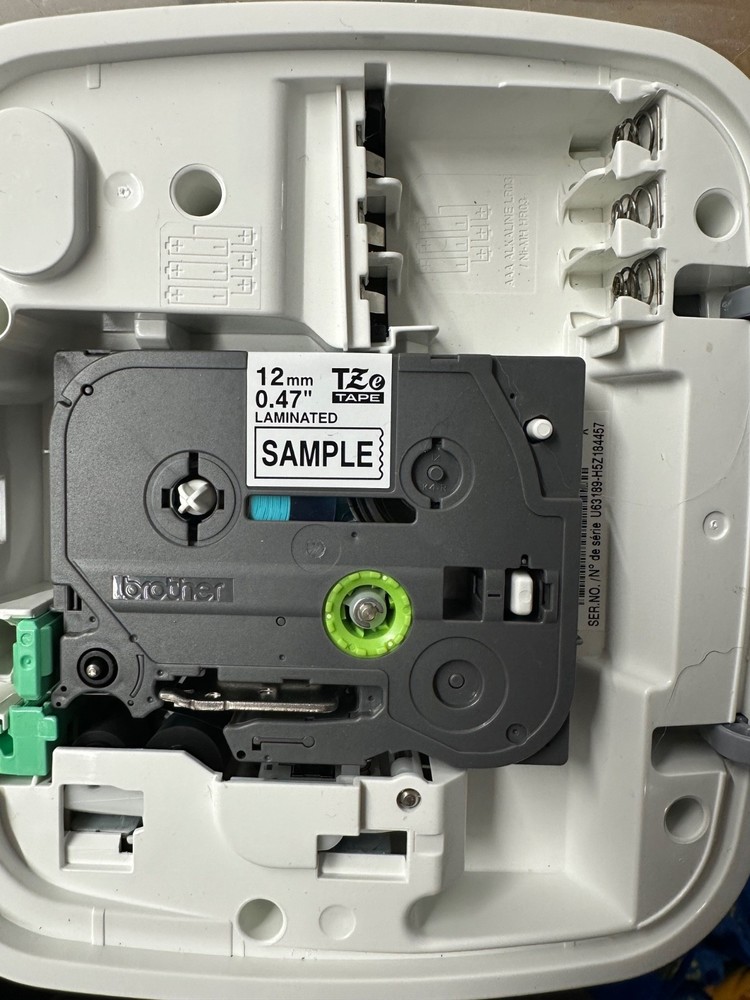 Brother P-Touch PT-D200 Label Maker Printer Labeler NEW OPEN BOX