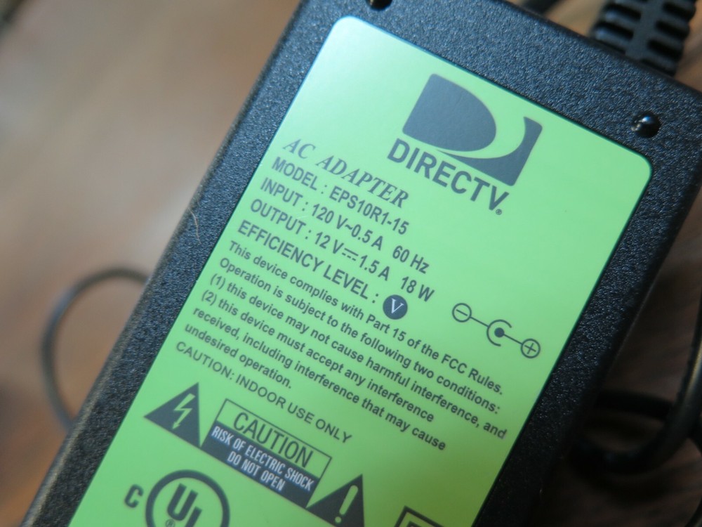 Direct TV AC Adapter/ Power Supply Model: EPS10R1-15
