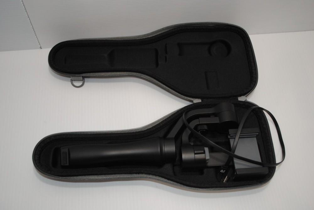 zhiyun smooth Q handheld cellphone camera stabilizer