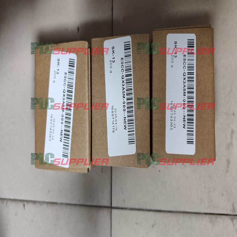 NEW Omron E5CC-QX3A5M-000 Fast shipping