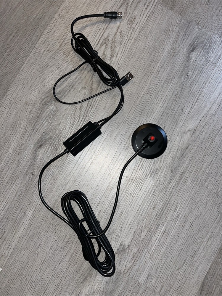 USB GPS Antenna Receiver with Magnetic Base – Long Range/Short Range Switch