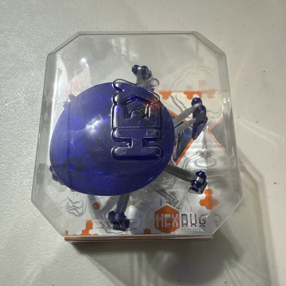HEX BUG BLUE SPIDER ROBOTIC CREATURE REMOTE CONTROL INCLUDED