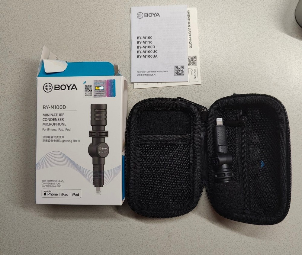 BOYA BY-M100D Mini iOS Microphone Condenser Mic Connector 180°