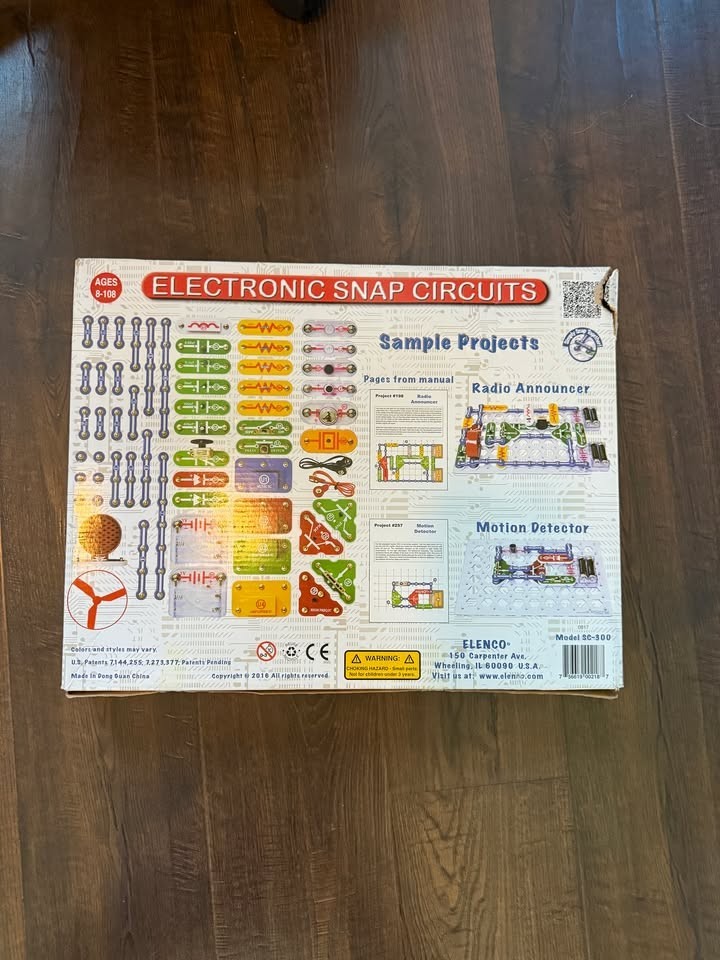 Snap Circuits toy - Classic 300 piece