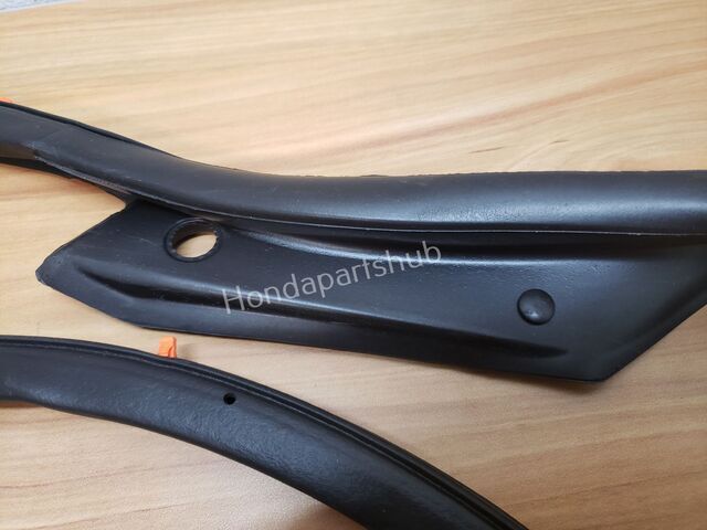 06-11 Honda Civic Coupe (2D) Left (Driver) Door Weatherstrip (72350-SVA-305)