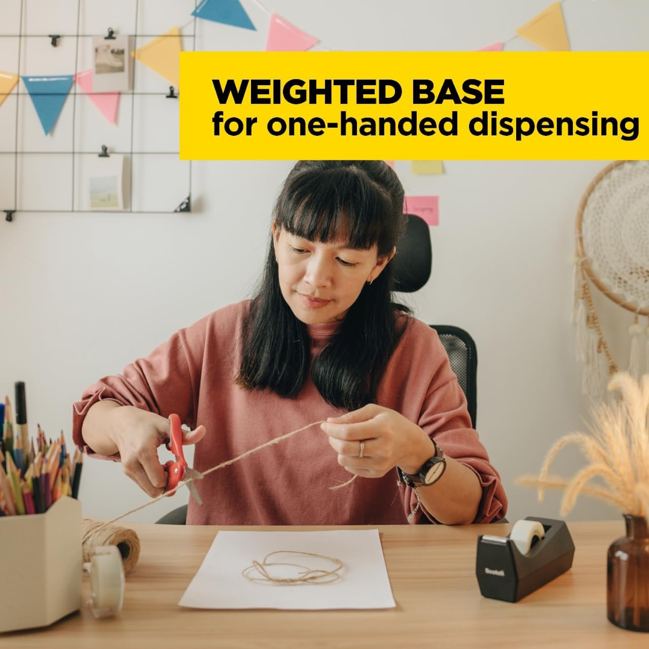 Scotch Desktop Tape Dispenser, Black, Compatible with Magic Tape and More