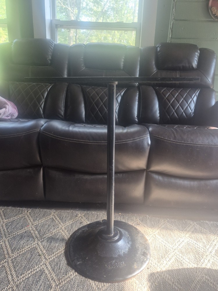 Tattoo sticker Stand