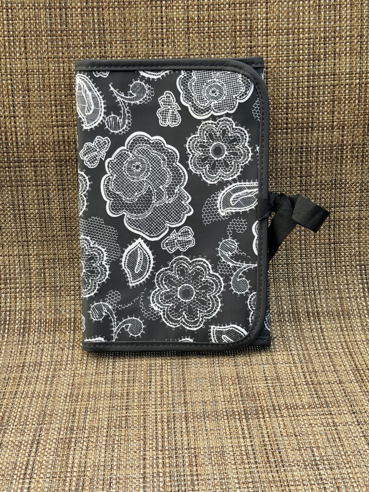 Thirty One Fold And Go Organizer Black Botanical Lace