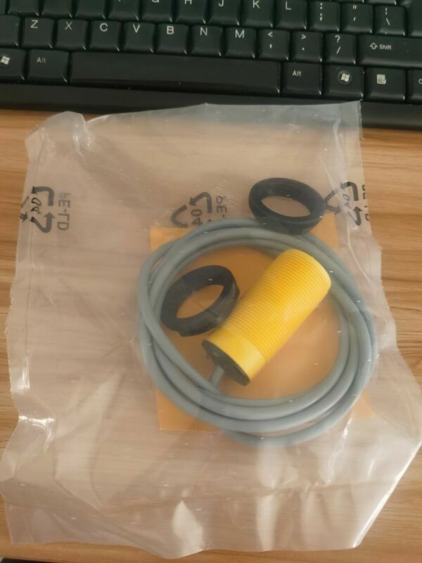 NEW TURCK BI10-S30-AP6X SENSOR