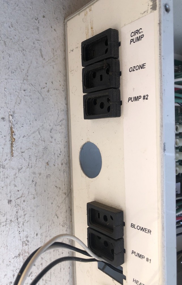 Bullfrog Spas / Gecko Spa Pack ( Door Missing)