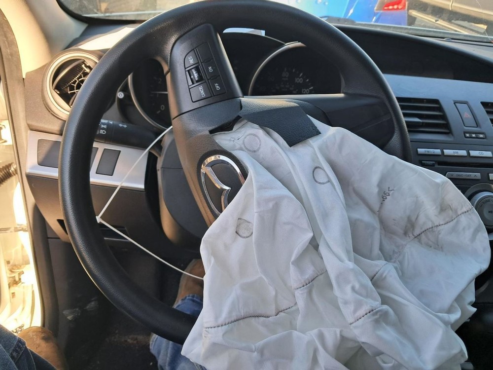 Fuse Box Engine Fits 10 MAZDA 3 4898037