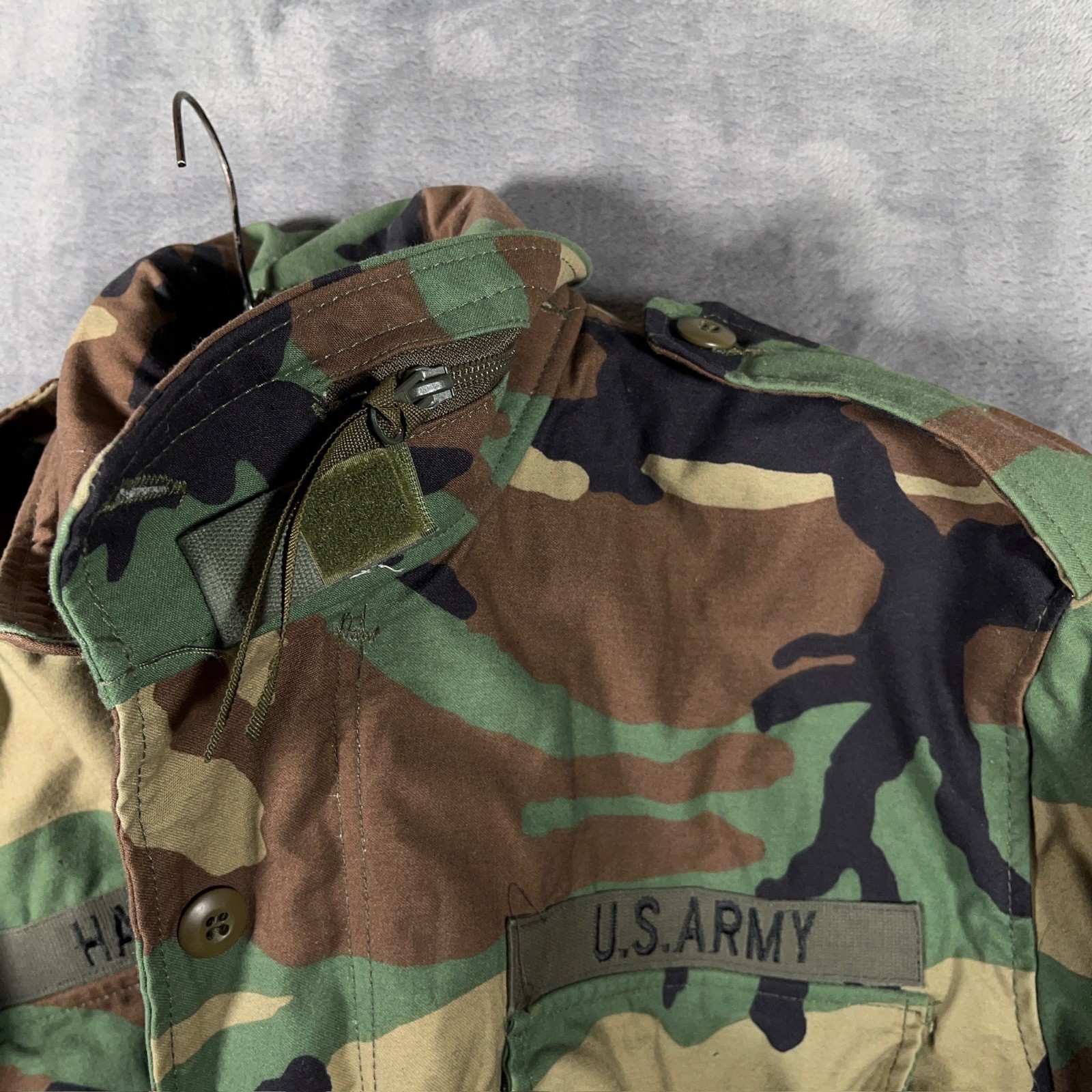 Vintage M65 Field Jacket U.S. Army Woodland Camo Medium XShort 90s USA Named