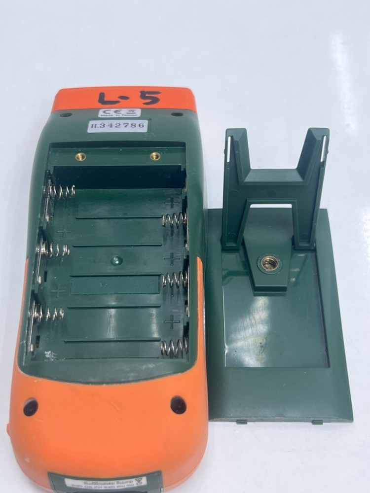 EXTECH SDL200 4-CHANNEL TEMPERATURE METER