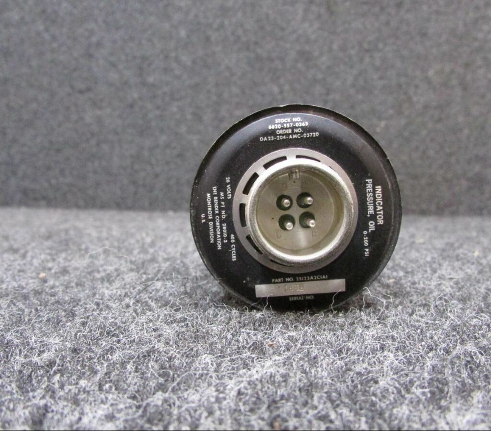 1669 Bendix Oil Pressure Indicator (Volts: 26)