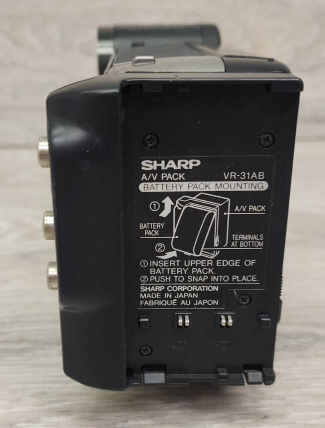 Sharp 8 Viewcam VL-E30 VL-E30U 8mm Video Camera AS IS UNTESTED READ!