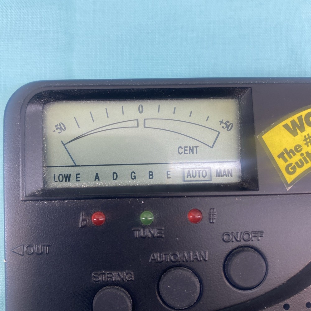 QWIK TUNE Automatic Guitar & Bass Tuner - Works!!!