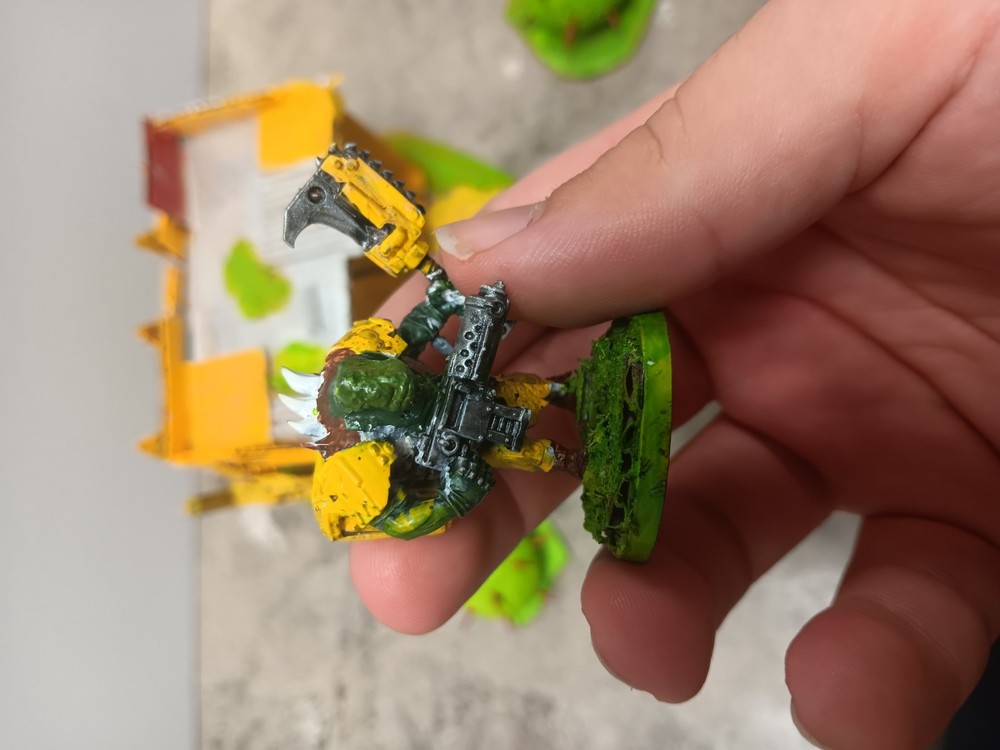 Scratch Built Ork Warhammer 40k terrain painted