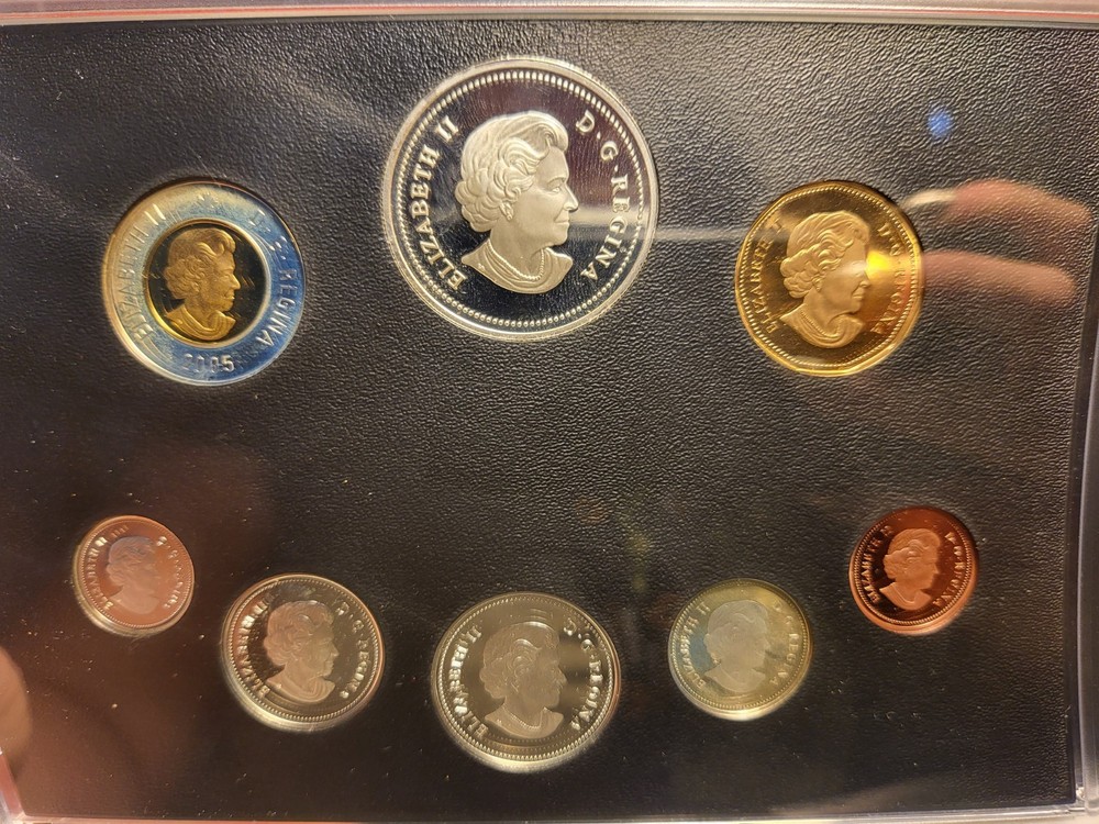2005 Silver Canada 8 Coin Proof Set Box Missing COA
