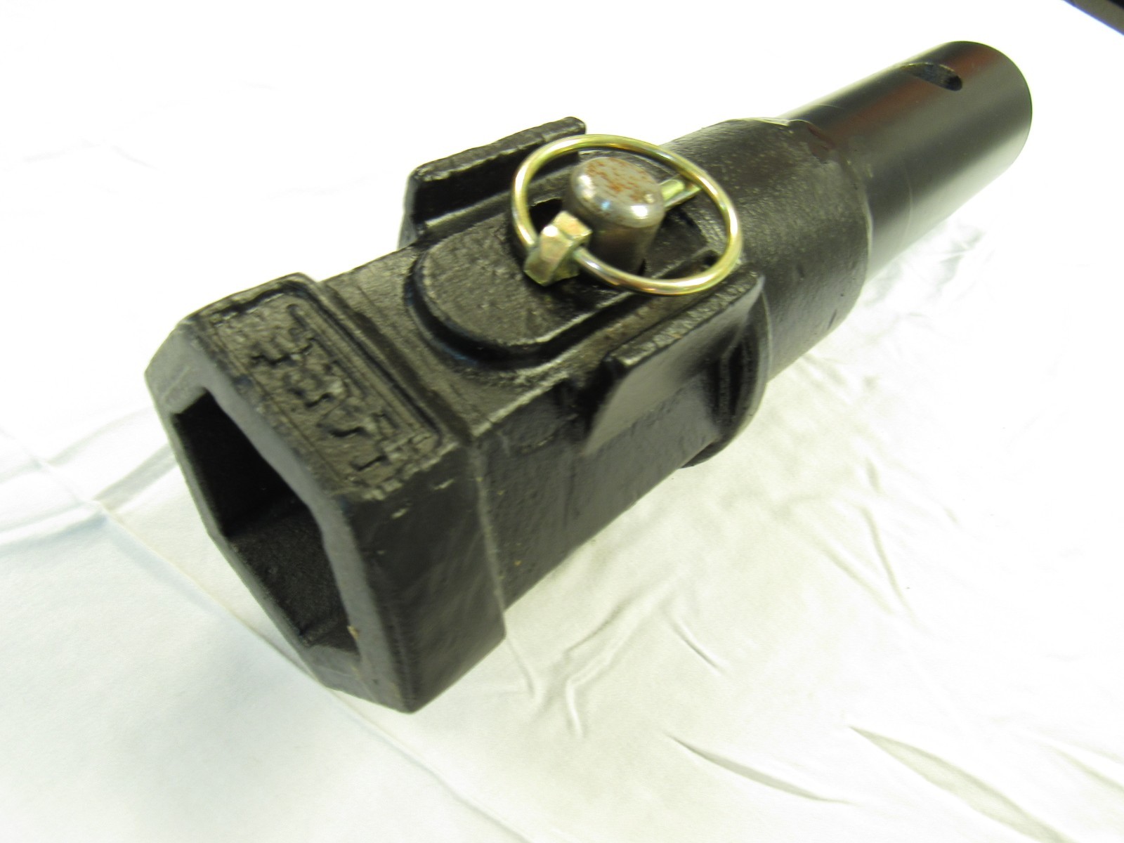 Lowe Brand Auger Bit Conversion - 2" Hex to 2 9/16" Round Adapter - FREE SHIP