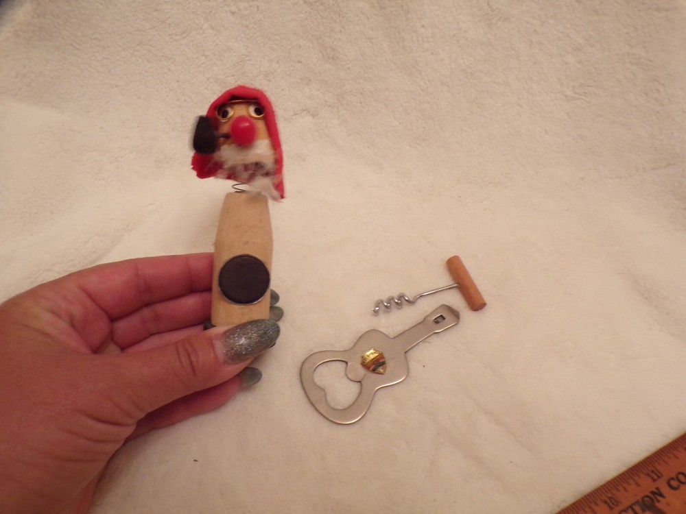 VTG Hobo Bottle Opener Hot Spring