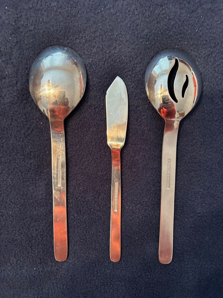 Serving spoons (slotted, solid), butter knife Towle TWS476 stainless flatware