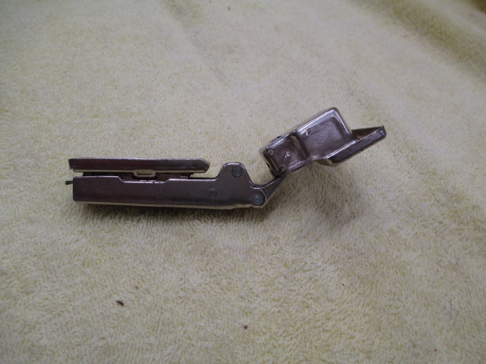 Grass 1006-30 Cabinet Hinge, No Base Plate, WS