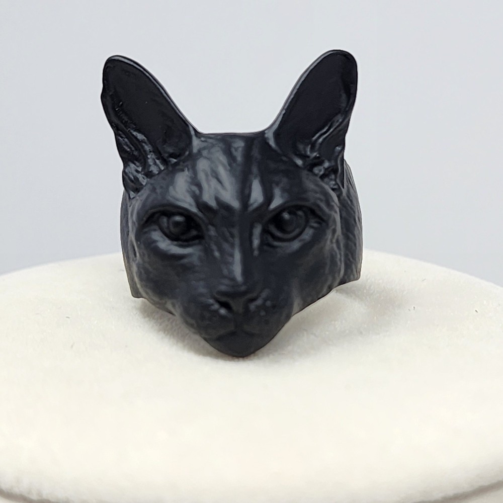 Salem Black Metal Kitty Cat Ring