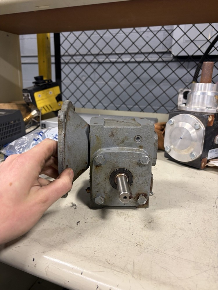 Cleveland 15TF564H-4 Speed Reducer USED