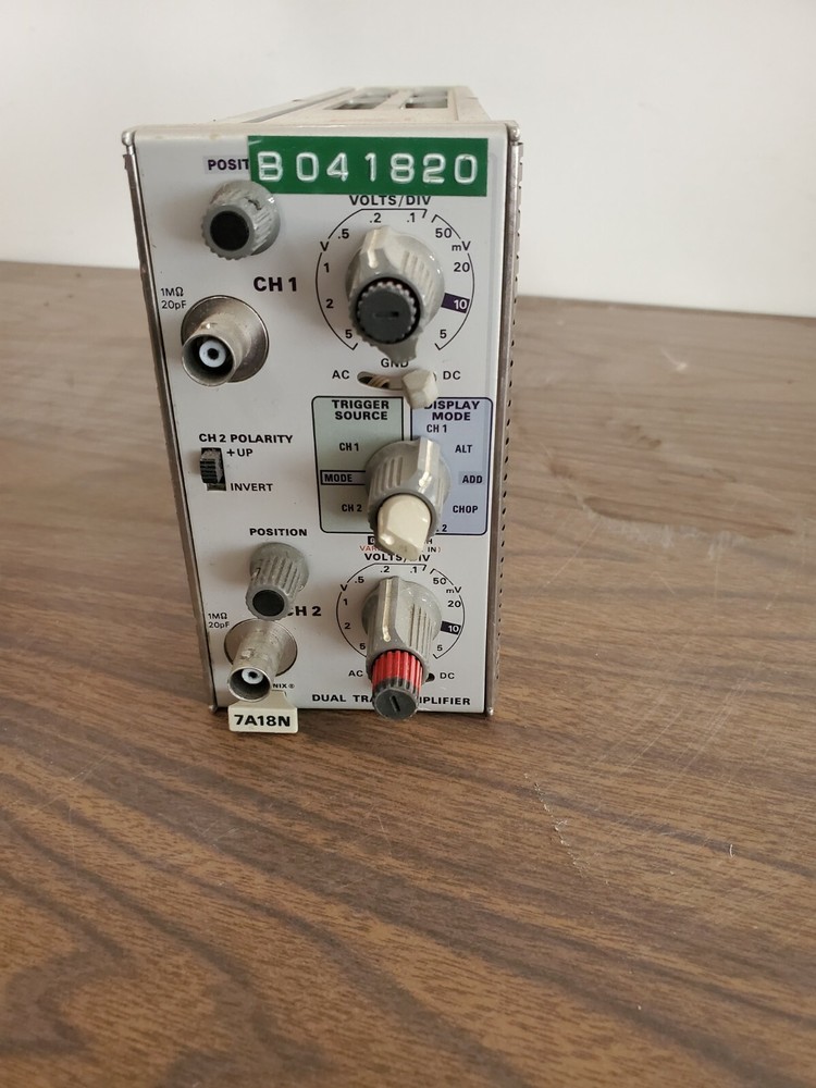 TEKTRONIX 7A18N DUAL TRACE AMPLIFIER PLUG IN (TP576)