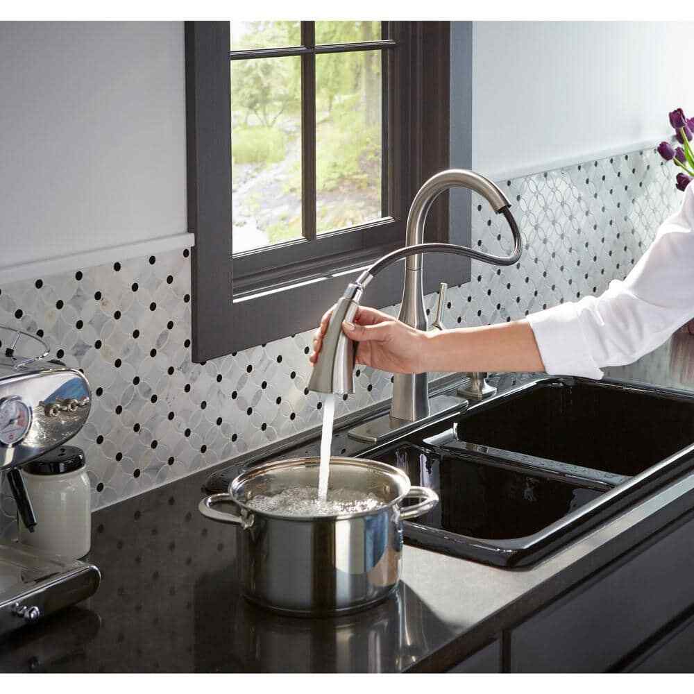 KOHLER Rubicon Single-Handle Pull-Down Sprayer Kitchen Faucet, Vibrant Stainless
