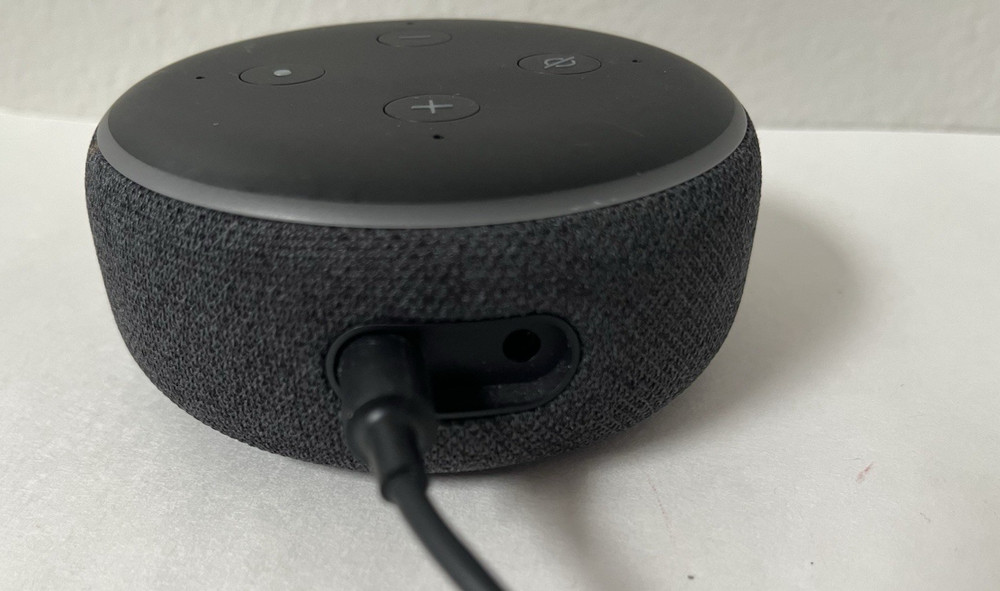 AMAZON Echo Dot Smart Speaker With Alexa 3rd Generation Model C78MP8