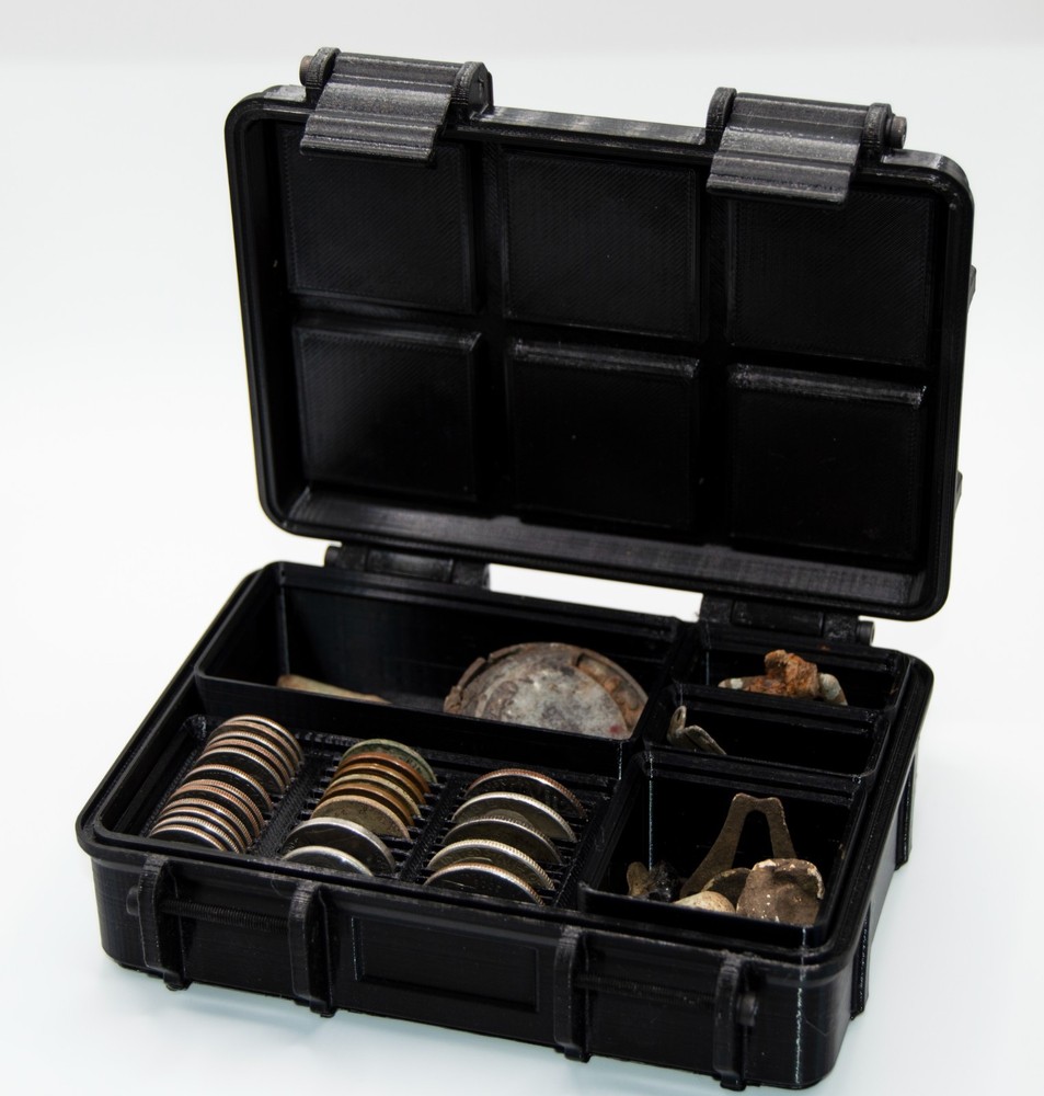 Metal Detecting Finds Box - Hard Case with US Coin Holder & Interchangeable Bins