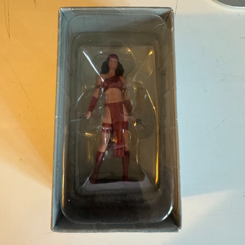 Marvel Elektra Hand Painted Lead Figurine Eaglemoss Publications