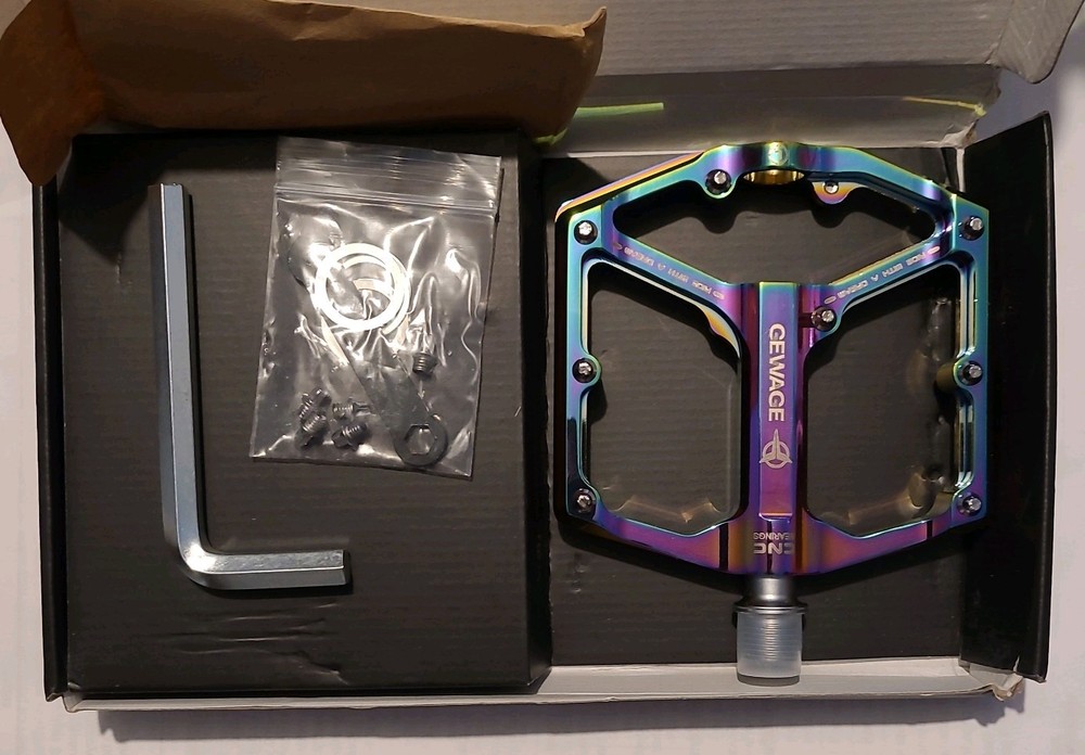 Gewage GE-324 Multicolor Alloy Flat Platform Bicycle Pedals
