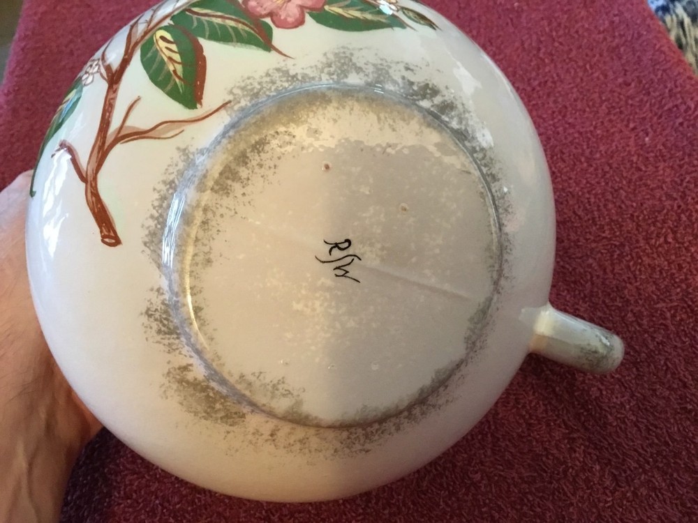 Oriental flower design ceramic water pitcher