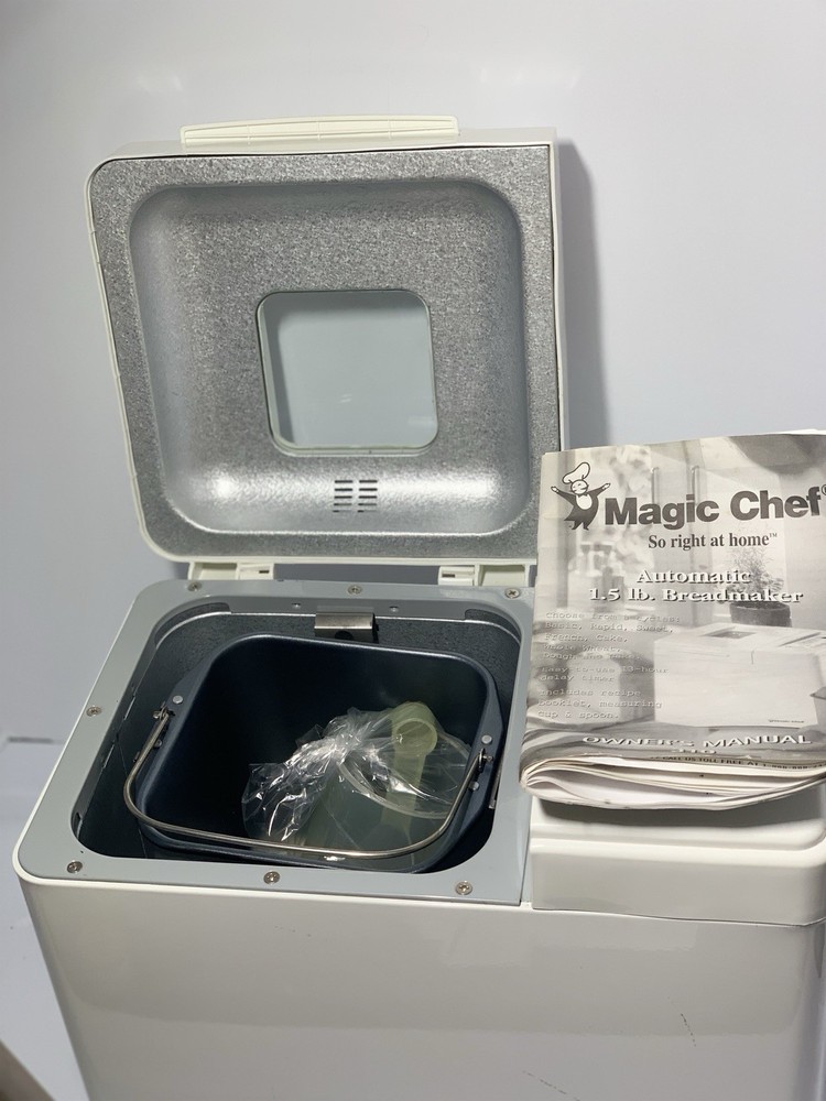 Magic Chef Bread Maker ES1850 Automatic 1.5 lb & Instruction Manual Free Ship