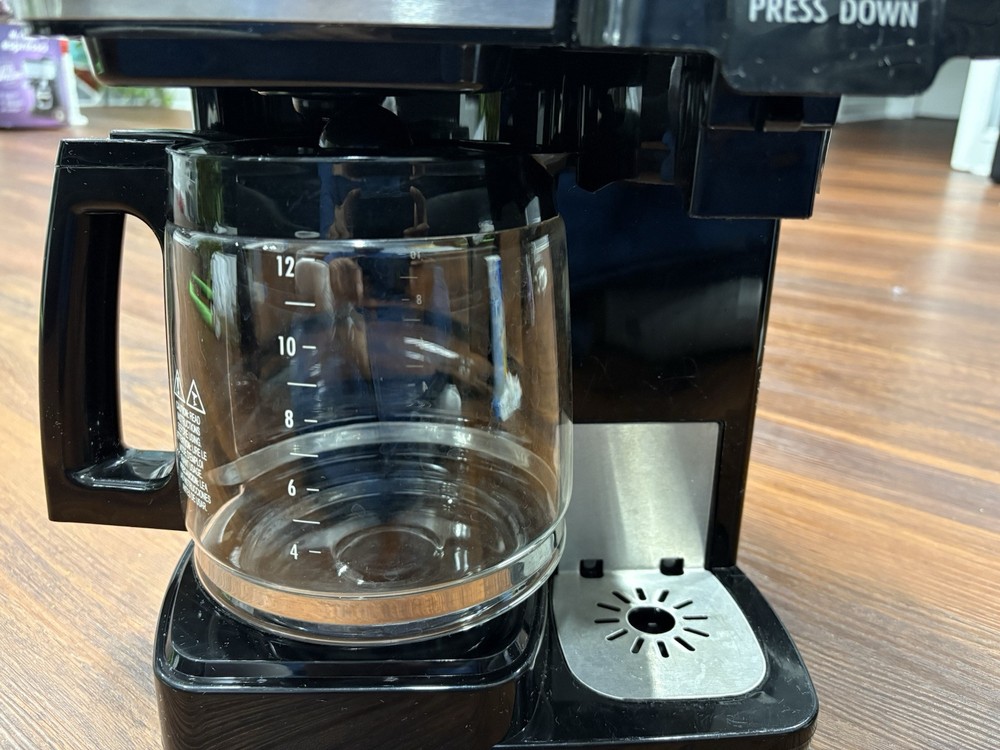 Hamilton Beach 2-Way Coffeemaker Brewer Flexbrew Ground Single Serve Coffee