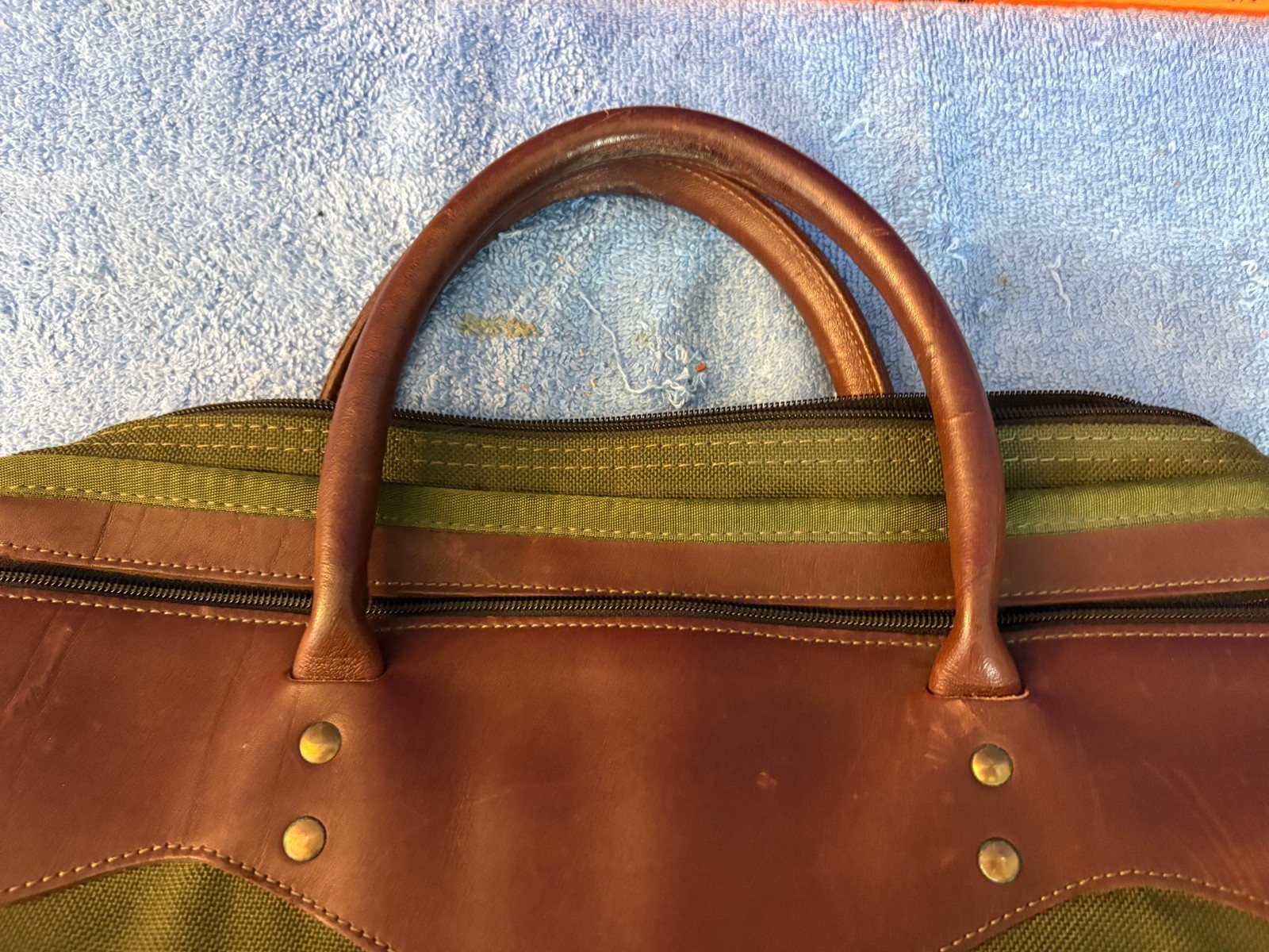 NWTF National Wild Turkey Federation Green Canvas Leather Bag Boyt ?