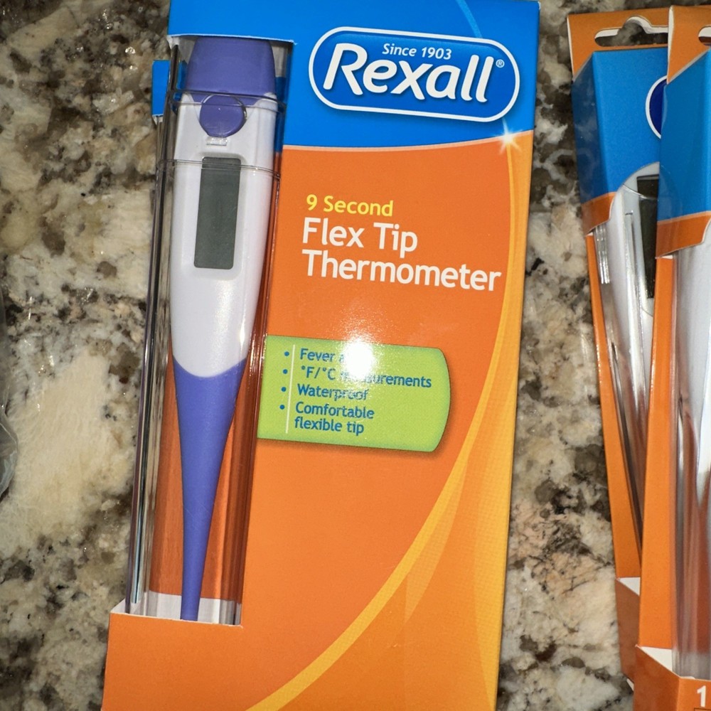 New Rexall Thermometer Digital 9 Seconds Reading Waterproof Flex Tip
